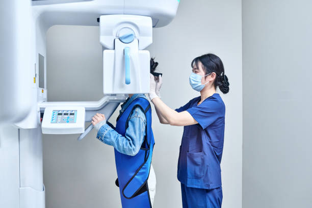 Best Emergency Root Canal Treatment in Glenville, CT